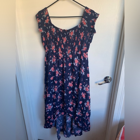 Torrid off shoulders dresss - Picture 1 of 4